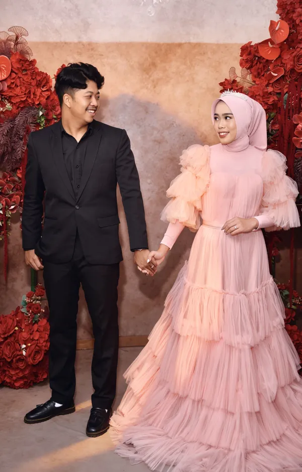 Kemesraan Rian & Eva